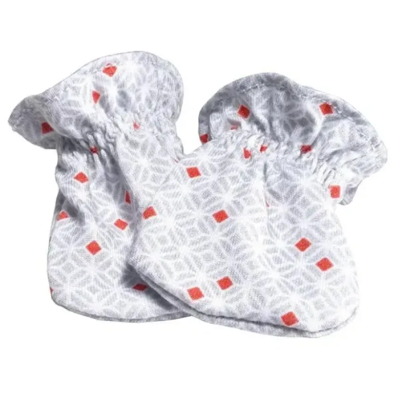 Tomy - The First Years American Red Cross No Scratch Mitts - cutbabycare.com | baby boutique & care hub* Outlet